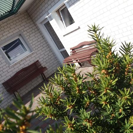 Guest House Uyutnyy Brest Bagian luar foto