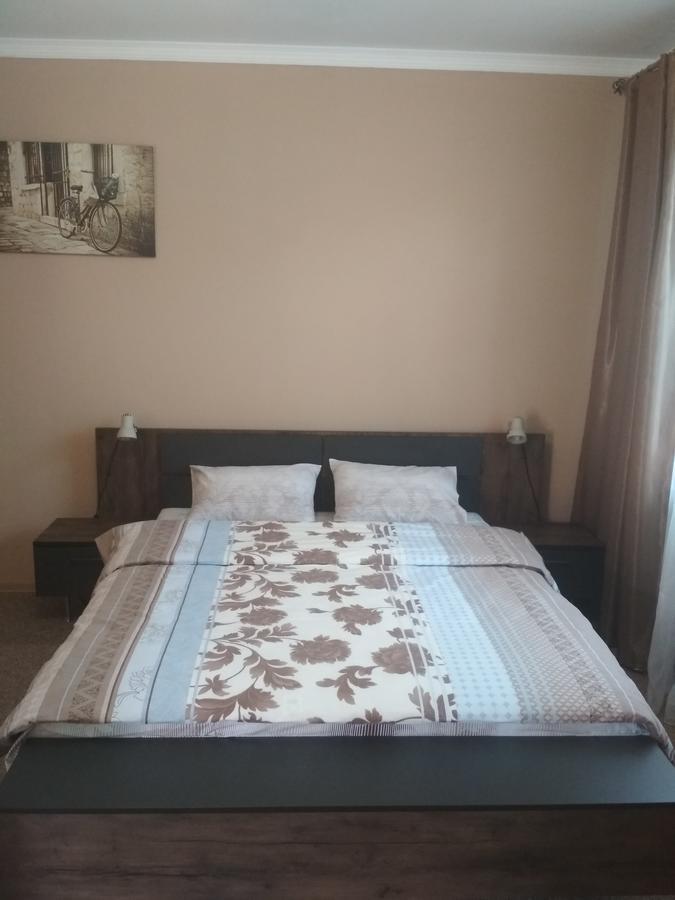 Guest House Uyutnyy Brest Bagian luar foto
